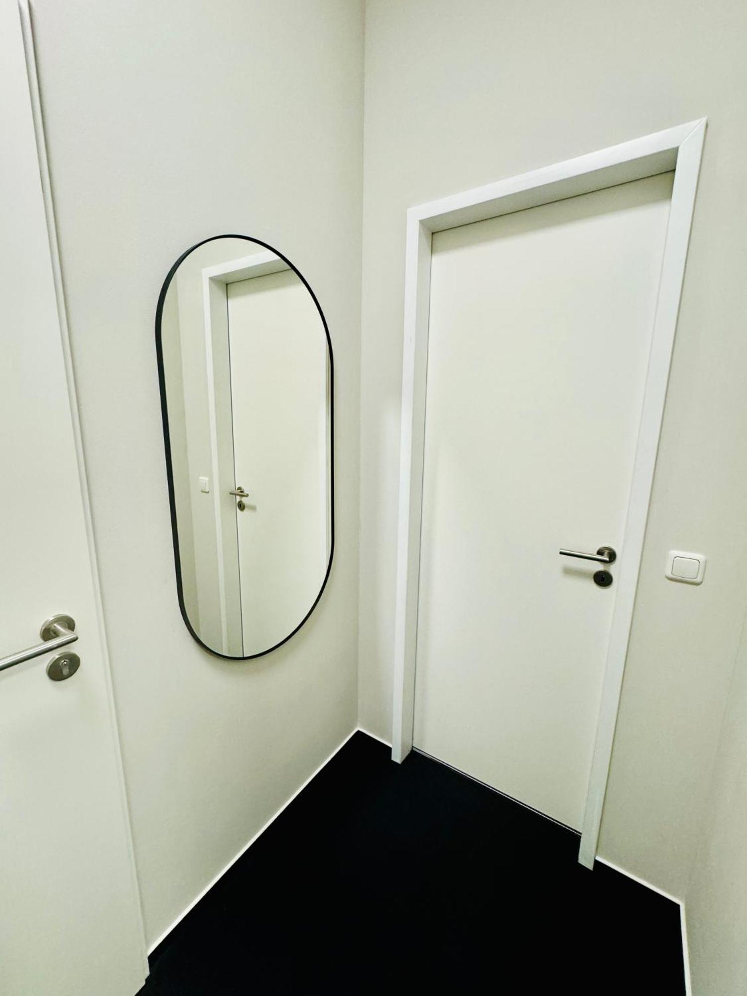 Elbapartment 29 Qm Mit Eigenem Badezimmer Hamburg Exterior photo